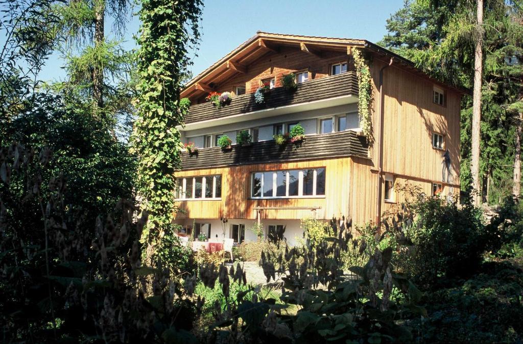 Pension Casa Selva Trin Bagian luar foto