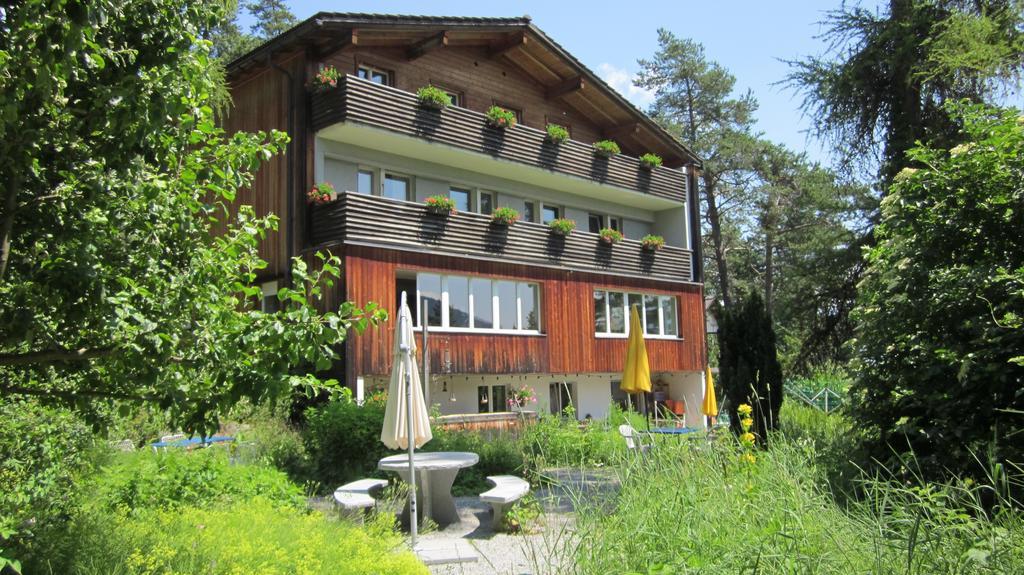Pension Casa Selva Trin Bagian luar foto